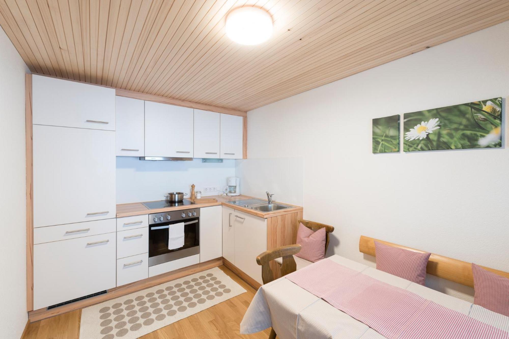 Appartements Christine เบเซา ภายนอก รูปภาพ