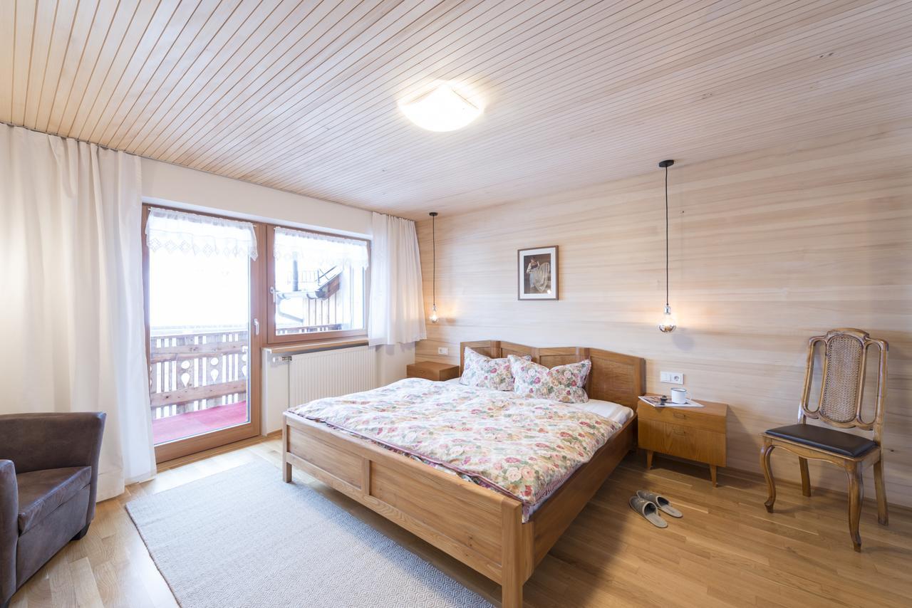 Appartements Christine เบเซา ภายนอก รูปภาพ